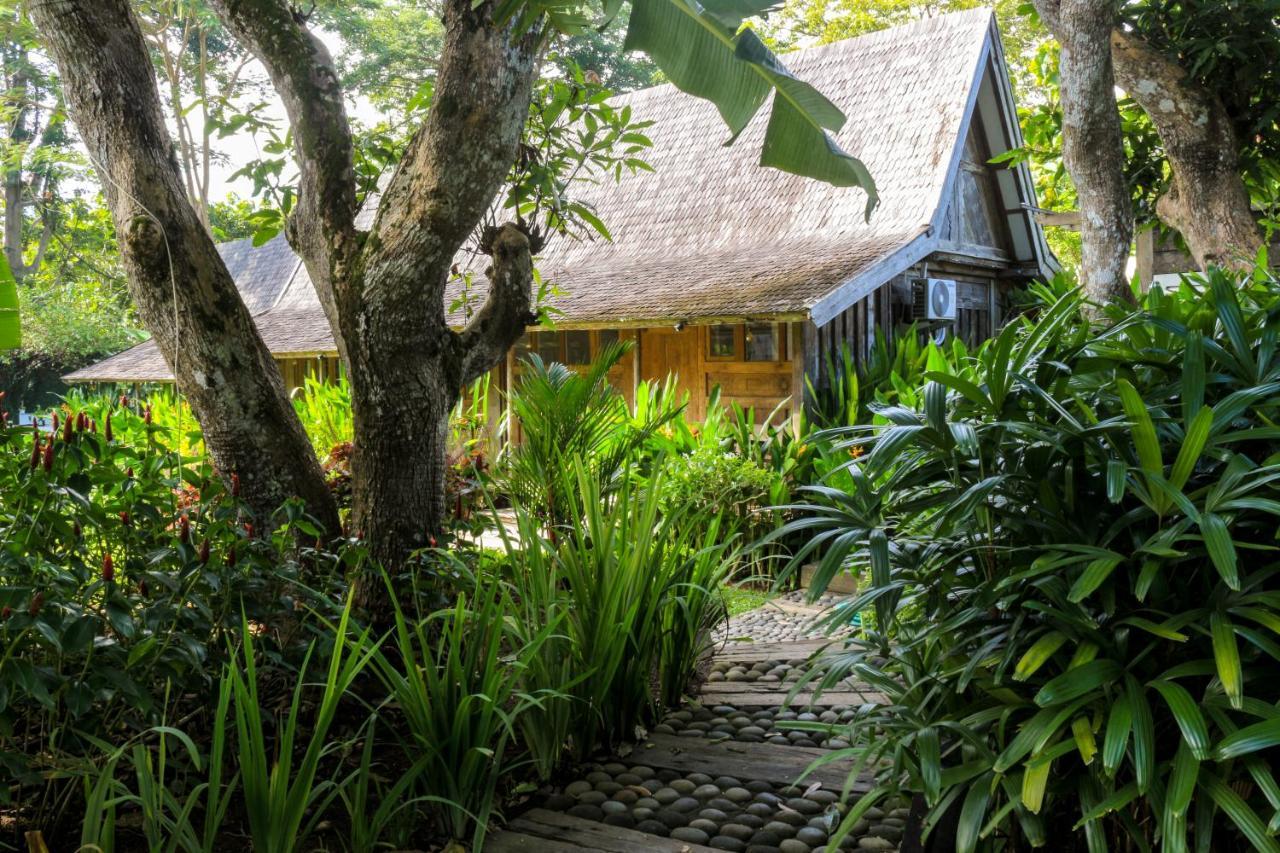 Chanteak Bali - Stone House 3 จิมบาราน ภายนอก รูปภาพ
